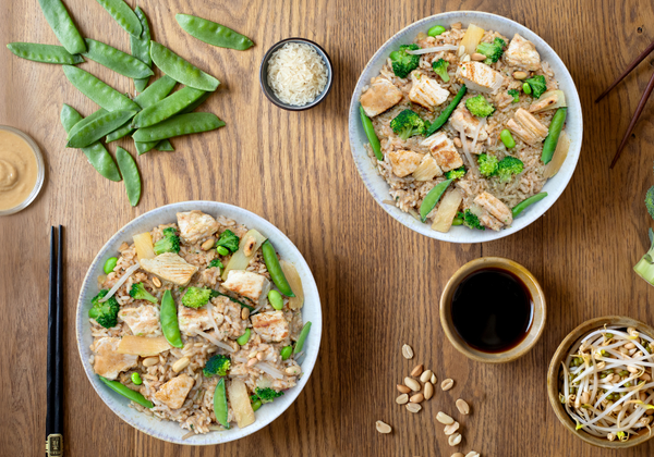 Riz sauté au poulet & sauce cacahuète (XL, 2 Portions)
