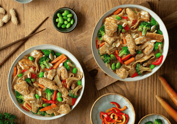 Wok de nouilles sautées sauce cacahuètes (XL, 2 Portions)